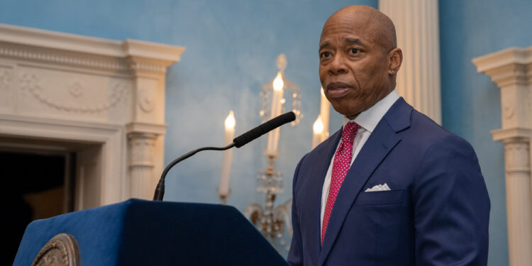Mayor Adams Backs Bill to Modify NYC’s Sanctuary City Policies