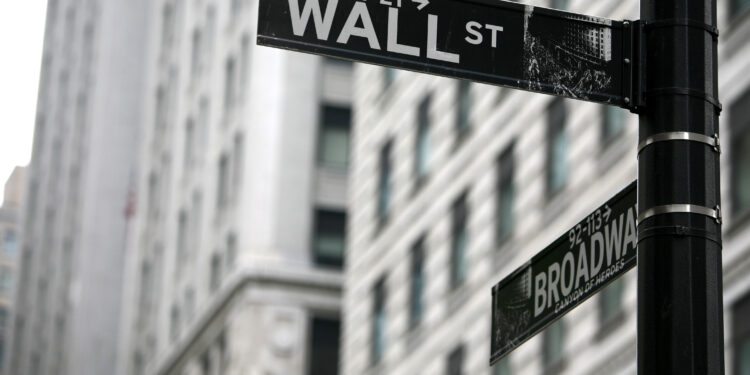 Trump Selects Wall Street Billionaire Howard Lutnick as Commerce Secretary