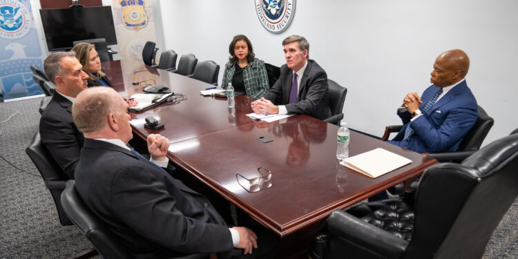 Mayor Adams Meets Border Czar Homan as Immigration Tensions Rise