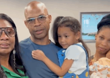 Tony Holden Returns to U.S. After 902 Days in Kuwaiti Detention