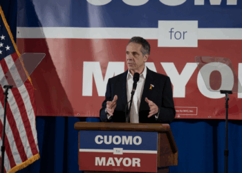 Cuomo Receives Citizen Union Endorsement