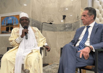 Cuomo Meets Bronx Muslim Community at Masjid Ansarudeen